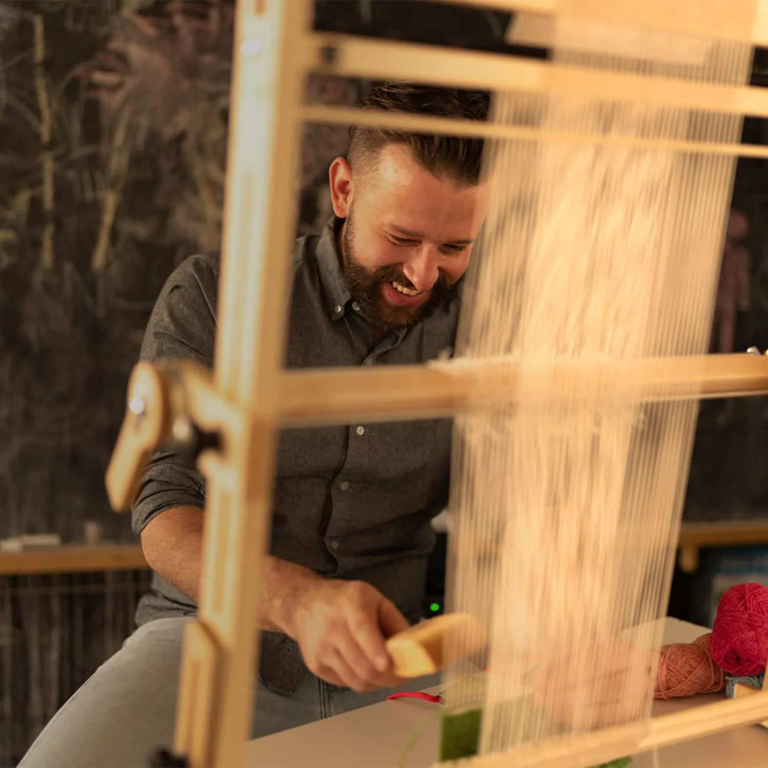 Arras Tapestry Loom - Image 4